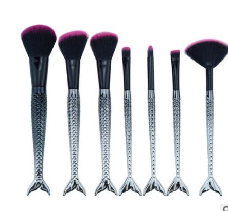 Mermaid Makeup Brush Set – Moonlight Edition | 8 - Piece Soft Pink - Tip Brushes in Travel Box - Nymph Ki