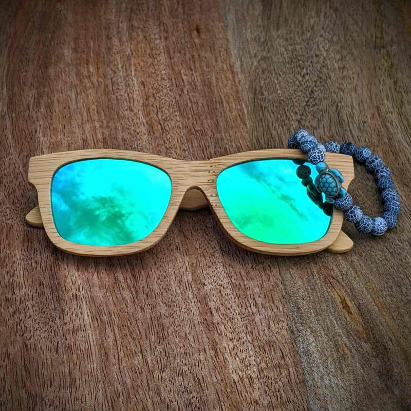 Polarized Bamboo Sunglasses and Turtle Bracelet Gift Set - Nymph Ki