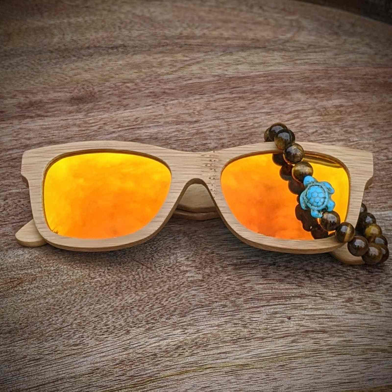 Polarized Bamboo Sunglasses and Turtle Bracelet Gift Set - Nymph Ki