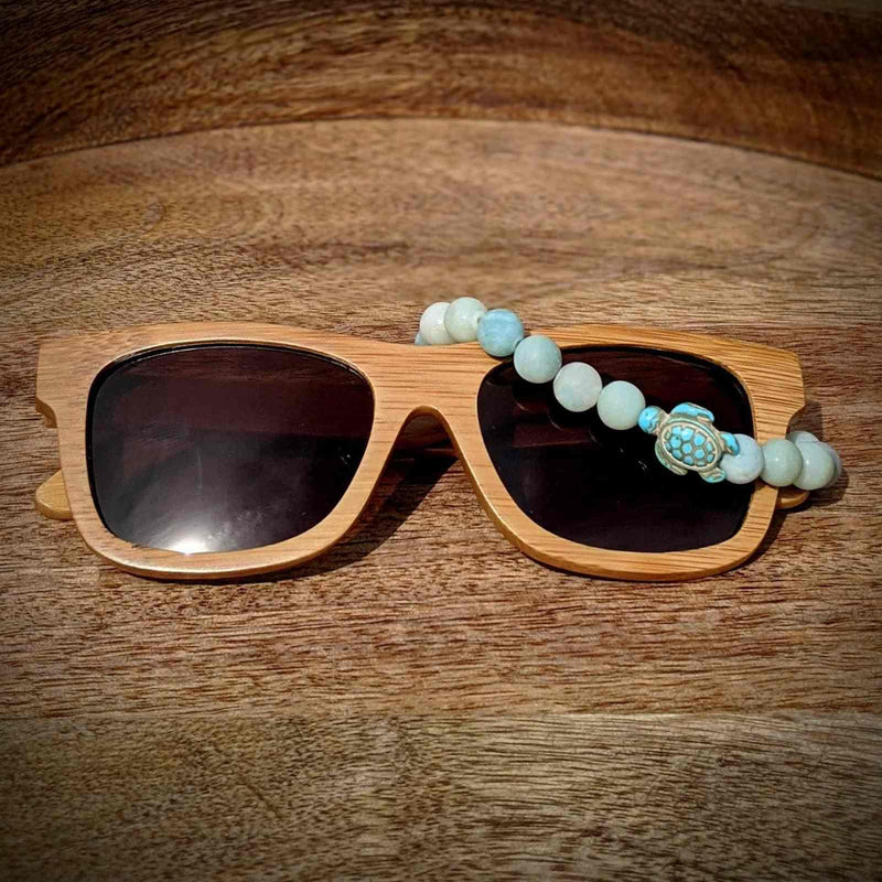 Polarized Bamboo Sunglasses and Turtle Bracelet Gift Set - Nymph Ki