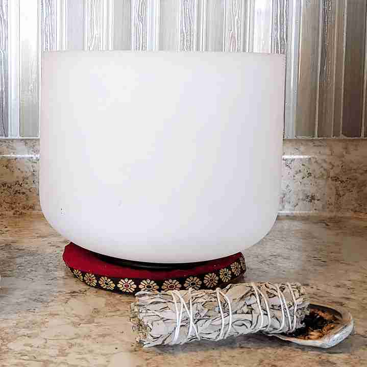 Quartz Crystal Singing Bowl – 9 Inch | Chakra Sound Healing Tool - Nymph Ki