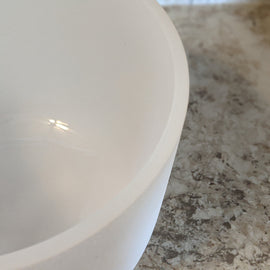 Quartz Crystal Singing Bowl – 8 Inch | Sound Therapy for Spiritual Connection